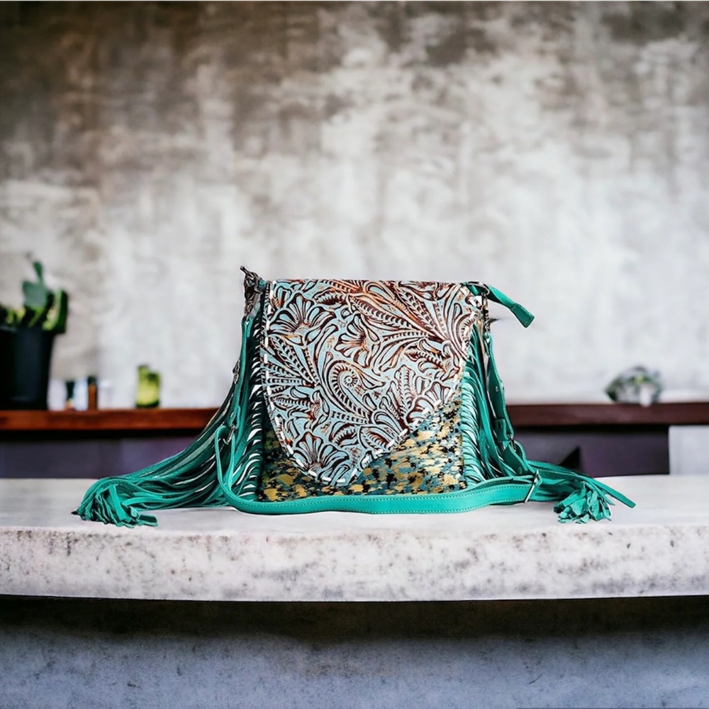 NWT Myra Tellard Falls Turquoise Conceal Carry Bag